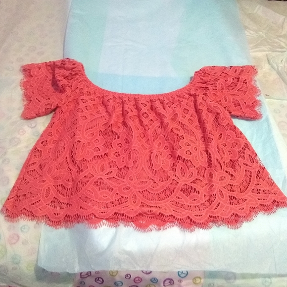 NWOT Express Lace Crop Top - Size S/P - Picture 8 of 8